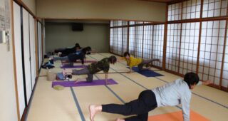骨盤調整ヨガ教室